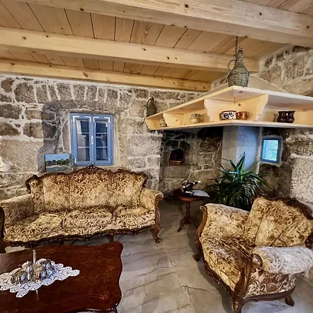 Vila Tona Nenadici (Krk)