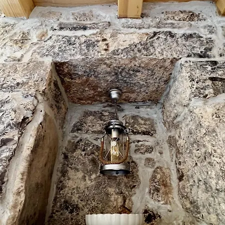 Tona Villa Nenadici (Krk)